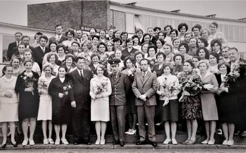 Mokykla, augusi kartu su miestu