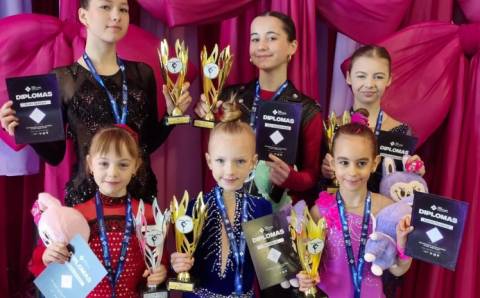 „VEGA TROPHY“ dailiojo čiuožimo varžybos Elektrėnuose