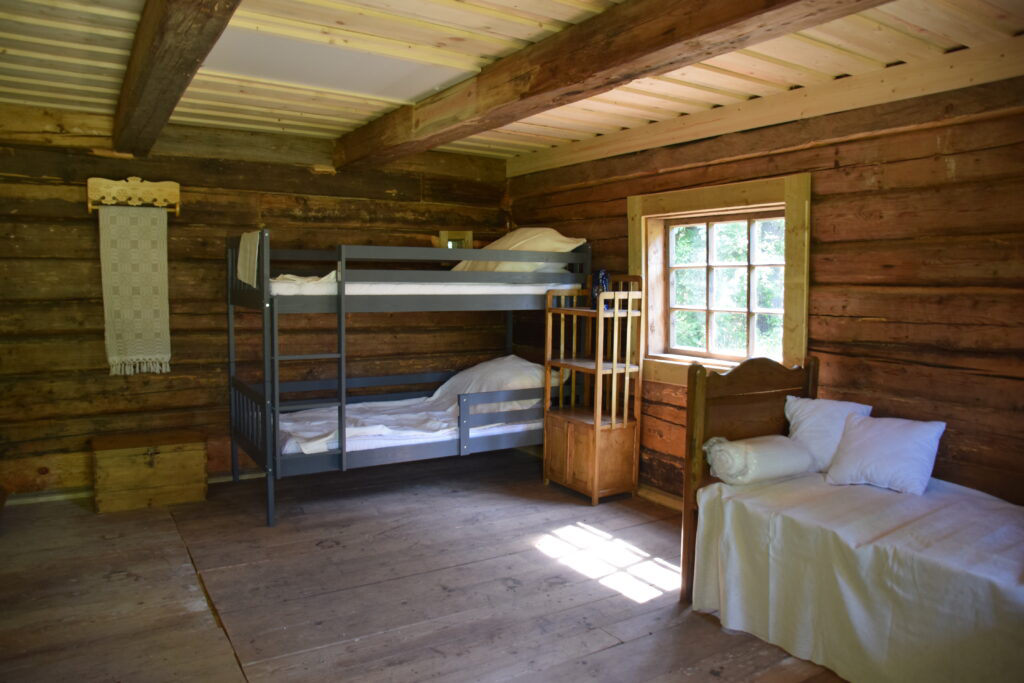 Neries trobelė Grabijoluose – žiemos tyla ir paprastas gyvenimas prie upės