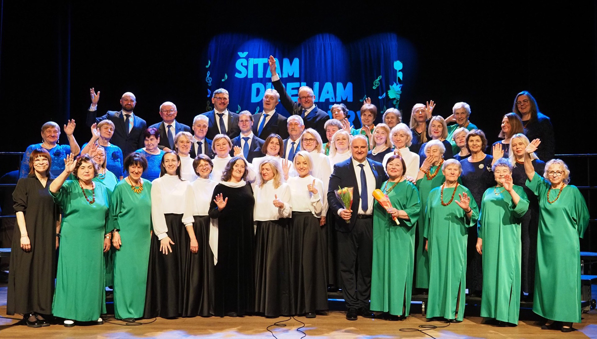 „Šitam dideliam būry“ skambėjo chorinė muzika