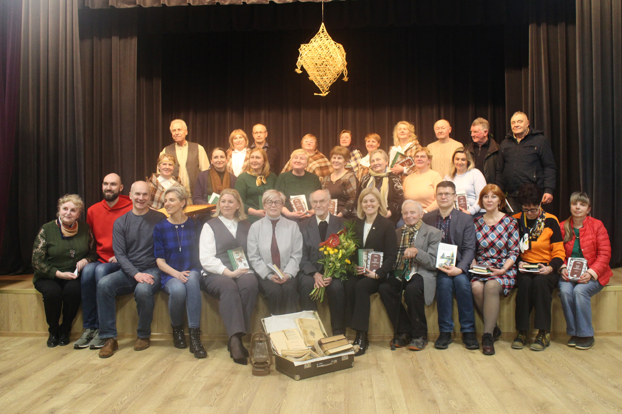 Knygnešių nušviestas gyvenimo ir kūrybos kelias
