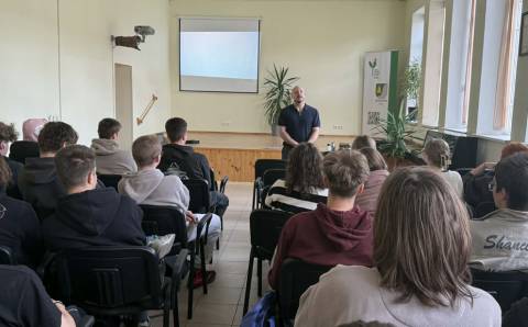 Projektas Semeliškių gimnazijoje: „Psichikos sveikata: kelionė į gerovę“