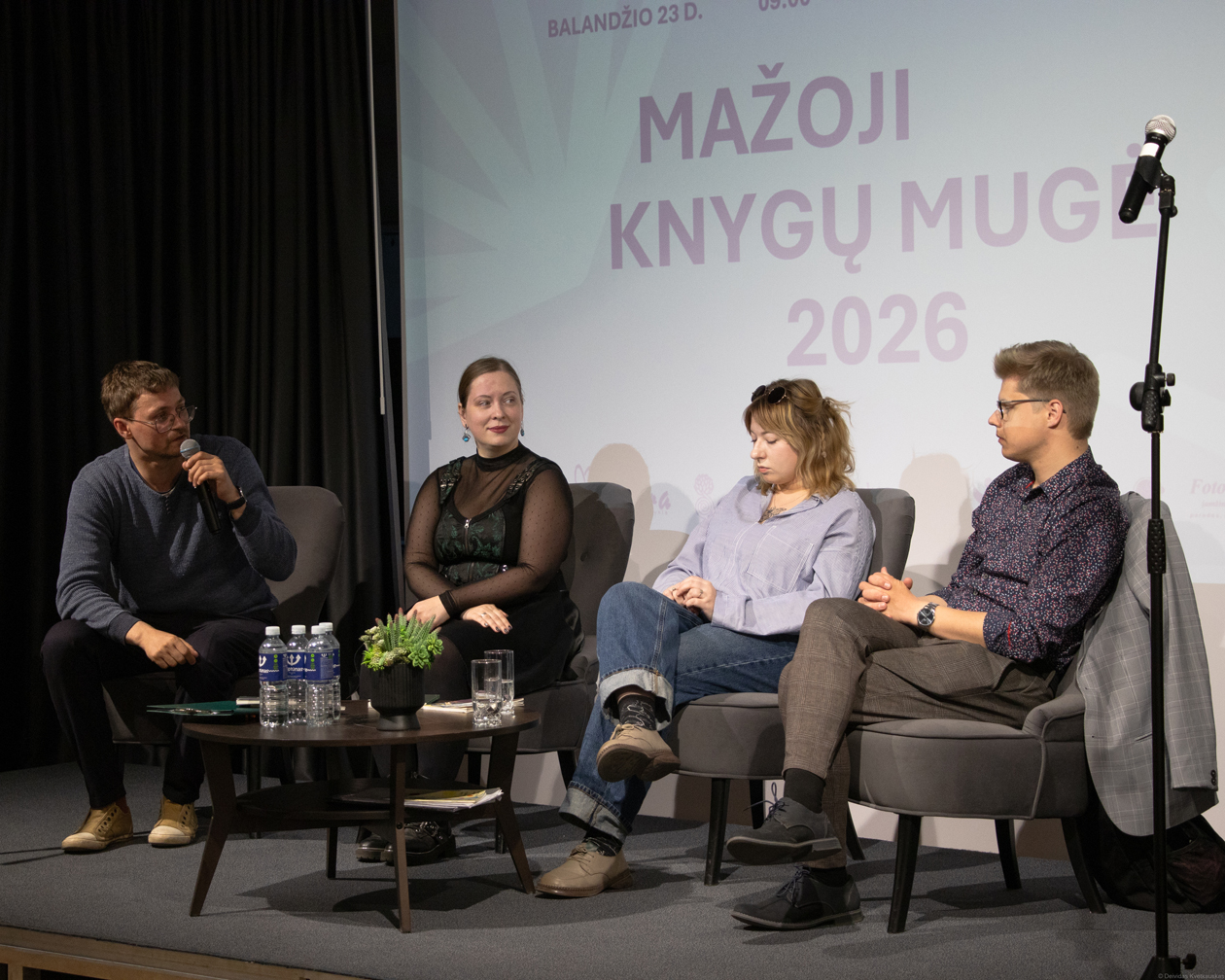 ELEKTRĖNUOSE NUŠIUGŽDĖJO MAŽOJI KNYGŲ MUGĖ
