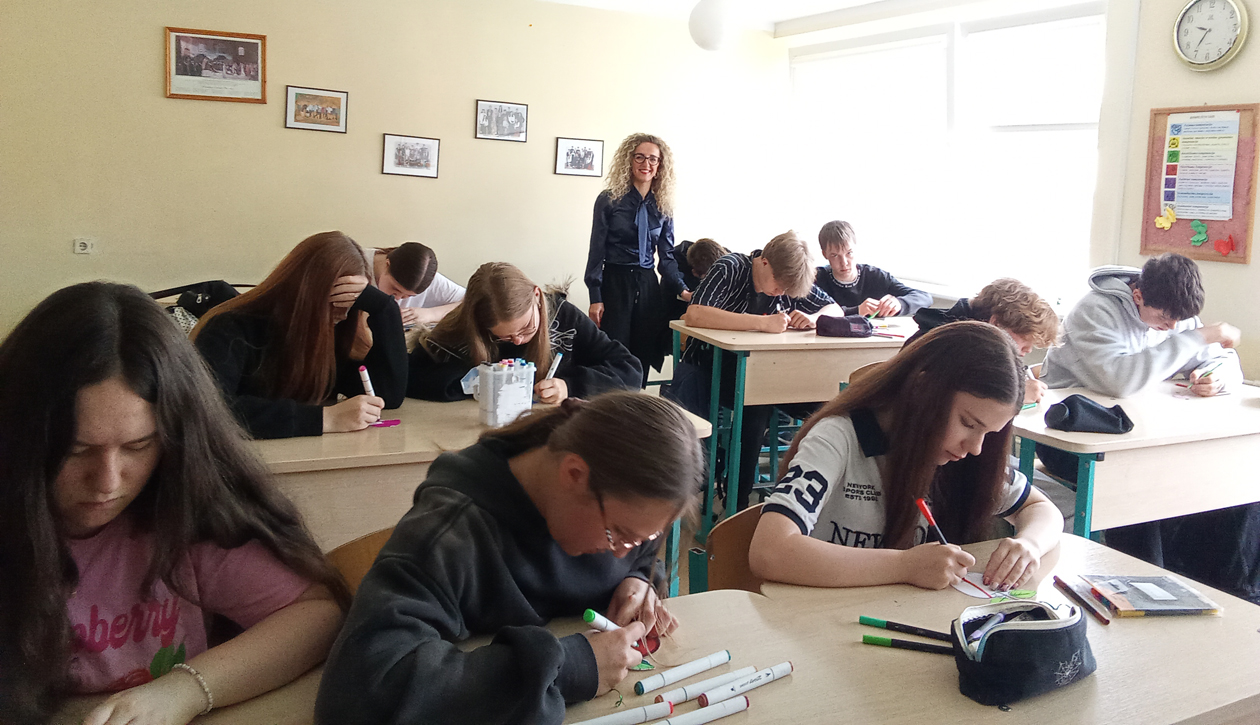 NETRADICINIO UGDYMO DIENA „ATMINTIES SODAS“ KIETAVIŠKIŲ PROGIMNAZIJOJE
