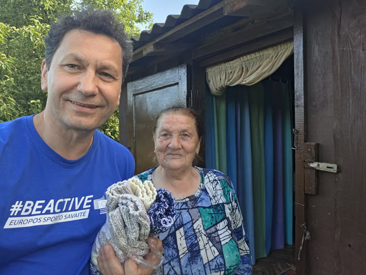 Antanina iš Grabijolų: kaimo enciklopedija su mėlynomis akimis