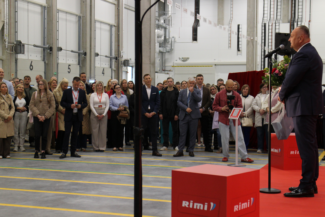 Elektrėnuose duris atvėrė vienas moderniausių logistikos centrų Baltijos šalyse