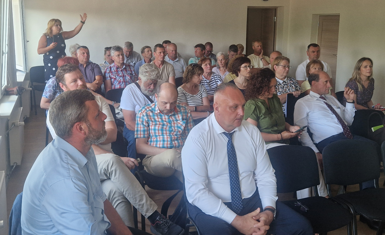 Kazokiškių gyventojų kantrybė išseko: susitikime su aplinkosaugininkais stiprios emocijos ir gera žinia