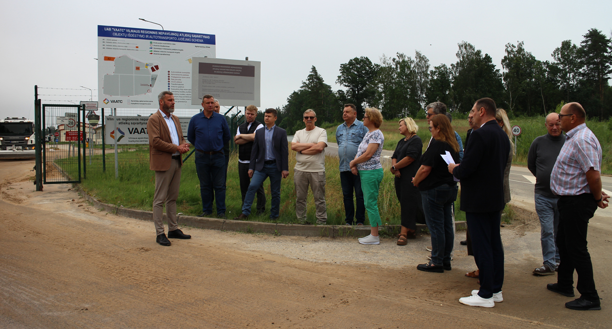 Neeilinė situacija – neeilinis tarybos posėdis prie sąvartyno