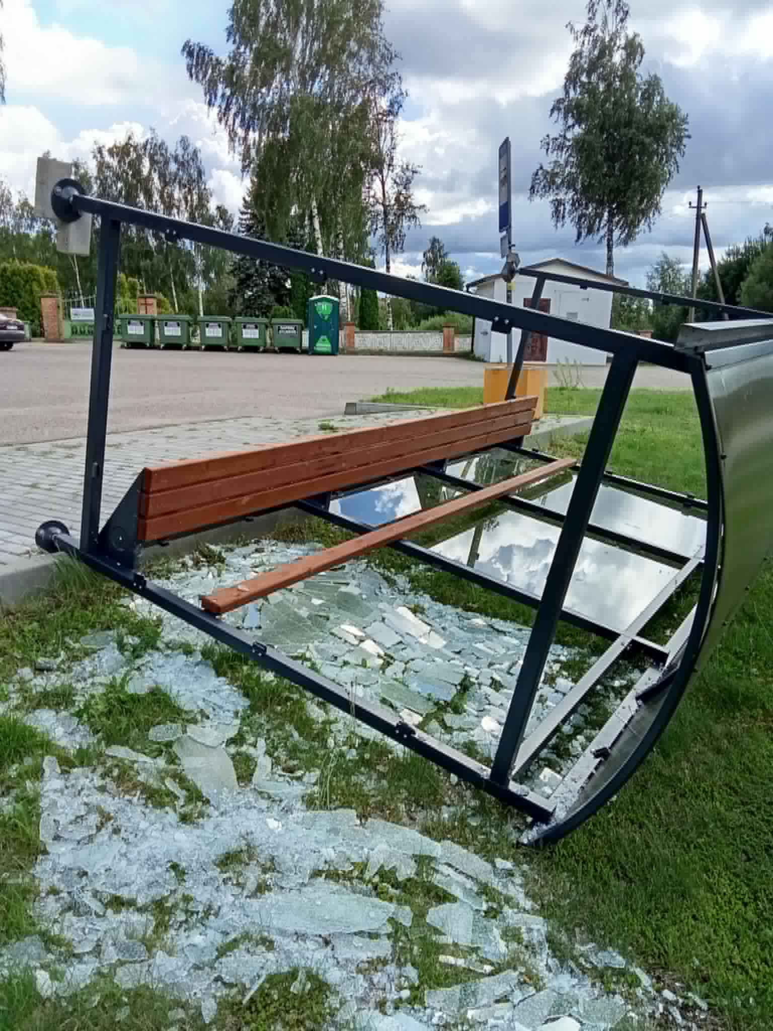 Vėjas niekadarys tyčiojasi: jei darai, daryk gerai